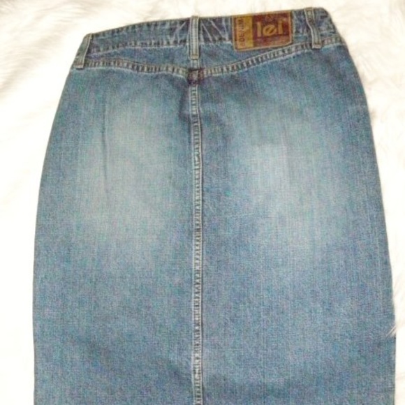 LEI mid length Front Closure Denim Jeans Skirt - Picture 4 of 5